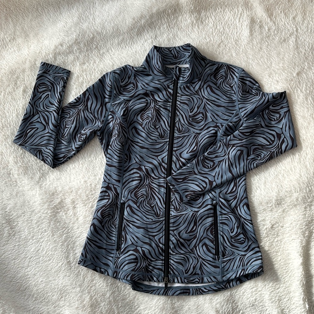 J.McLaughlin light jacket, fitness, gym, golf wear. Double zipper!!